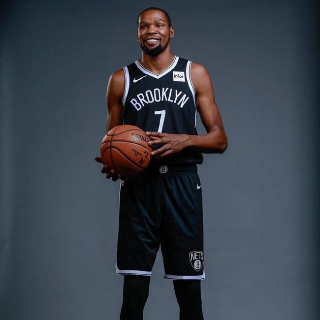 点球太牵强 点球太牵强