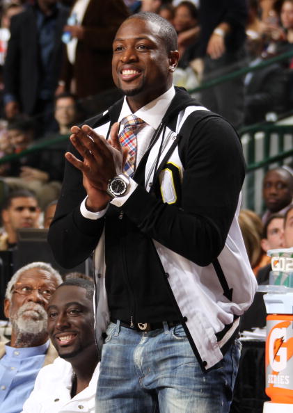 向肘区切入 向肘区切入